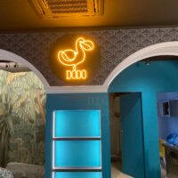 Insegne Neon Roma: Qualità, Stile e Visibilità